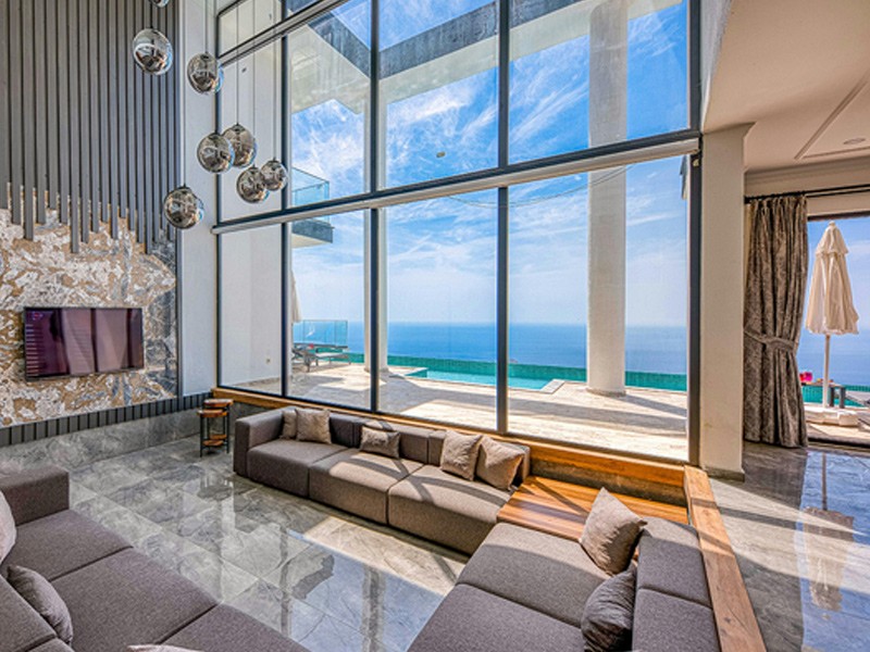 Residential Villa Aluminum Windows & Doors Project | Middle East